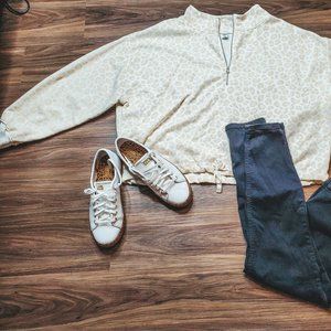 Leopard Print Pullover